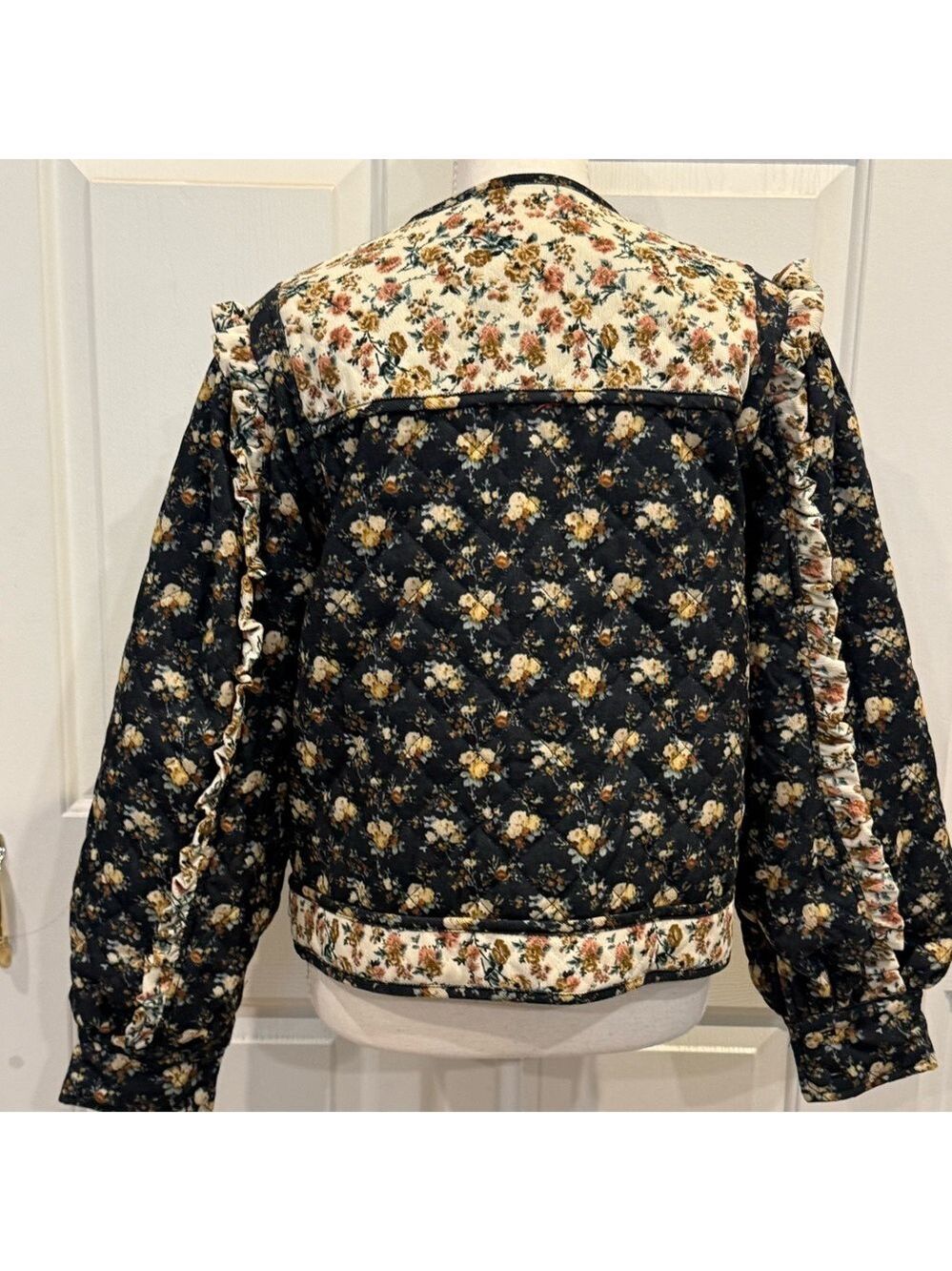 Karlie Quilted Jacket Corduroy Floral Boho Cottagecore Jacket Size M - Picture 8 of 10